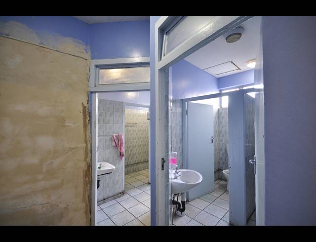 277M² OFFICE FOR SALE IN SOUTH BEACH